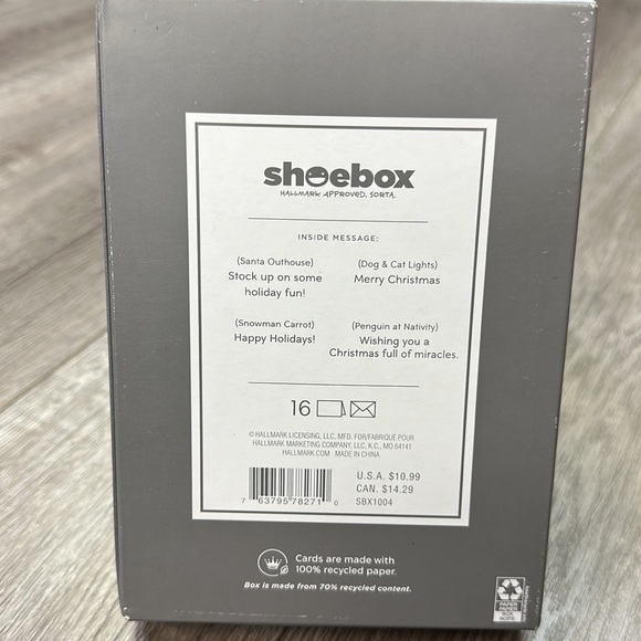 Hallmark Shoebox greeting cards 16 in each box 4 designs w/ envelopes Christmas - Picture 2 of 2